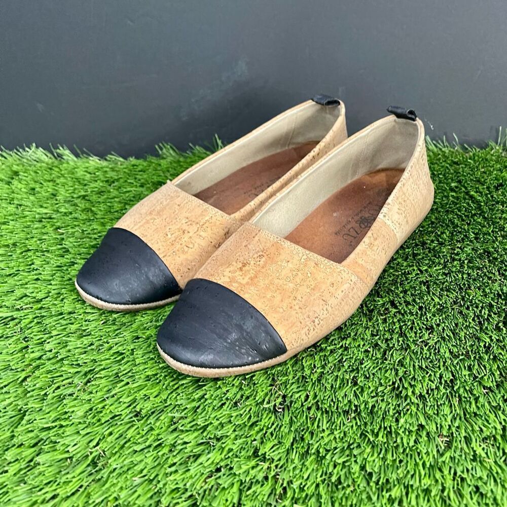Po-Zu Ello C Natural Cork Flat. Size 40/US9.